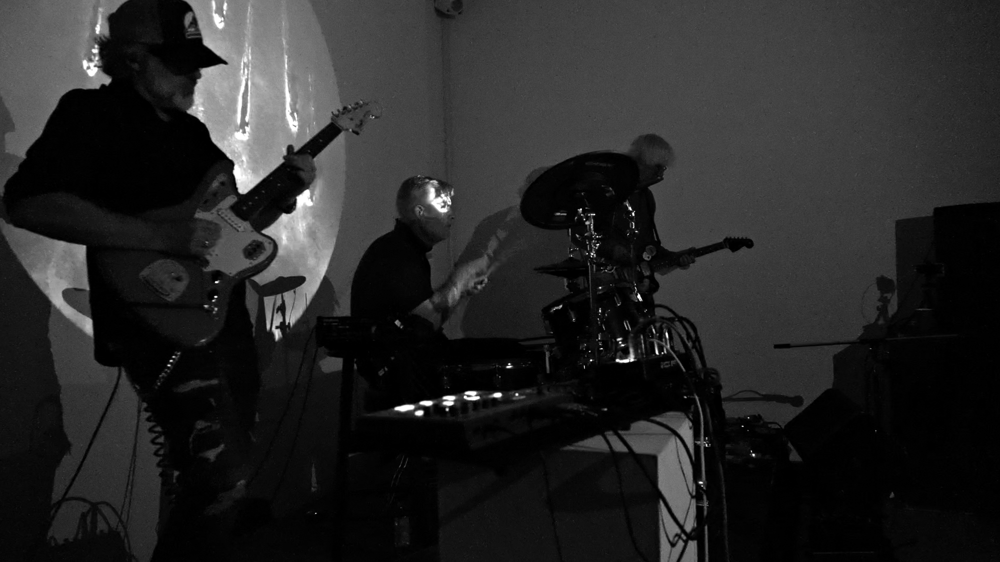 Live photo 06 — Evan Ray Suzuki